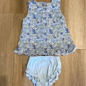 Stitchy Fish Floral Outfit
